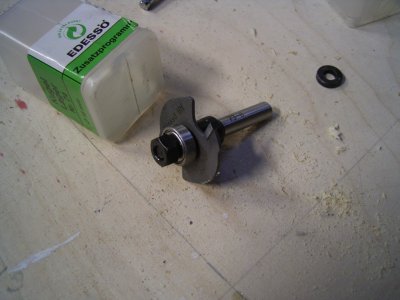 slot cutter bit